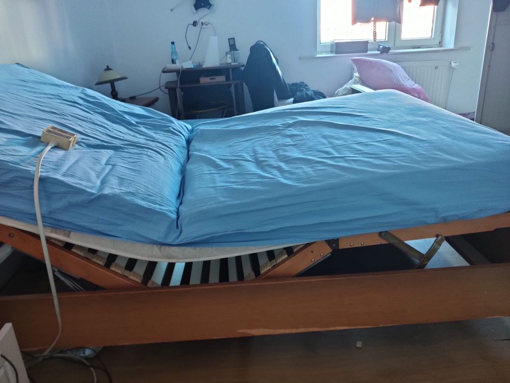 Łóżko podwójne 200x200 cm składane