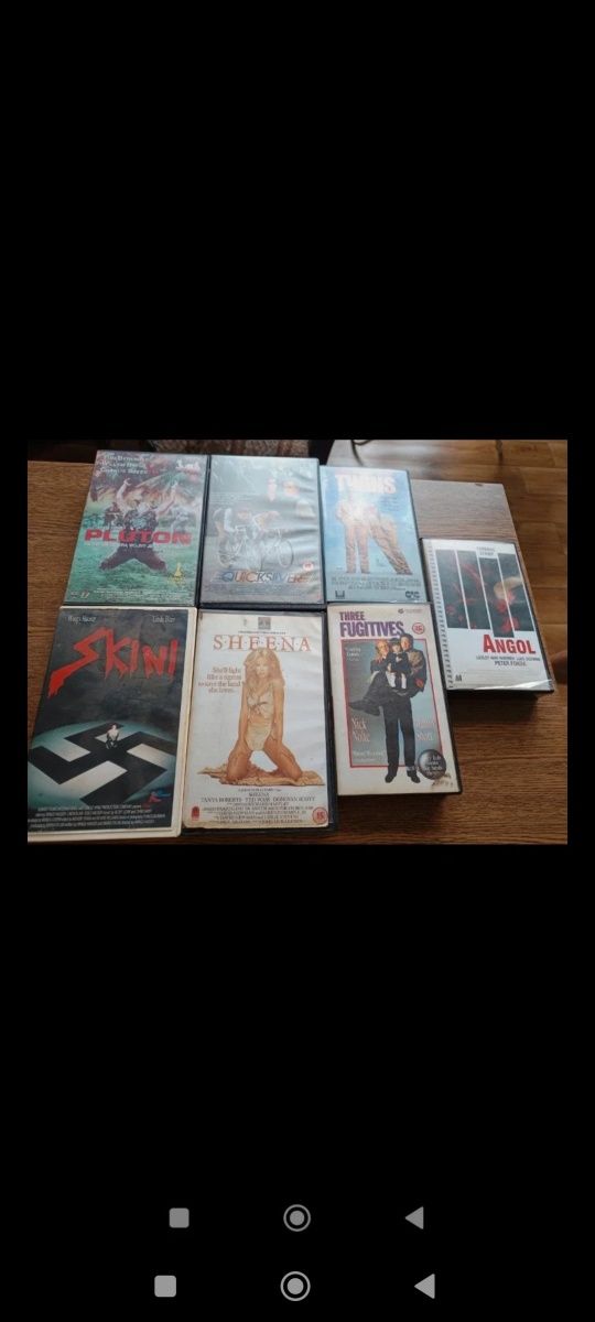 Kasety VHS do sprzedania