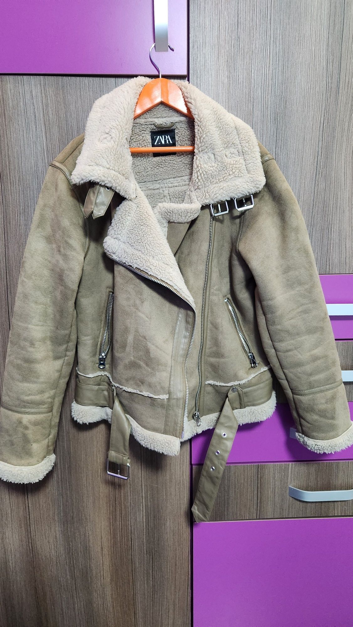 Продам дублянку авіатор Zara