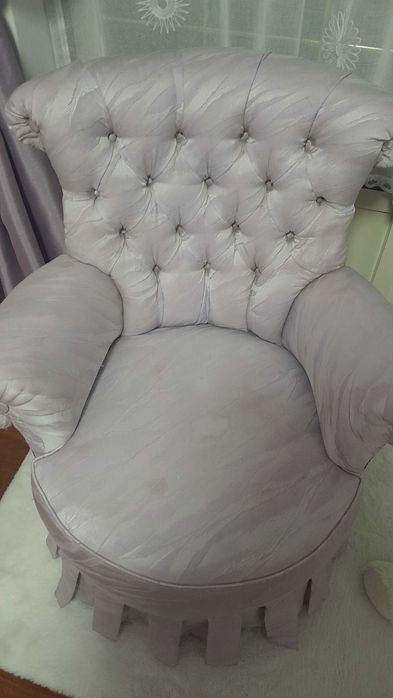 Cadeirão "senhorinha" usado
