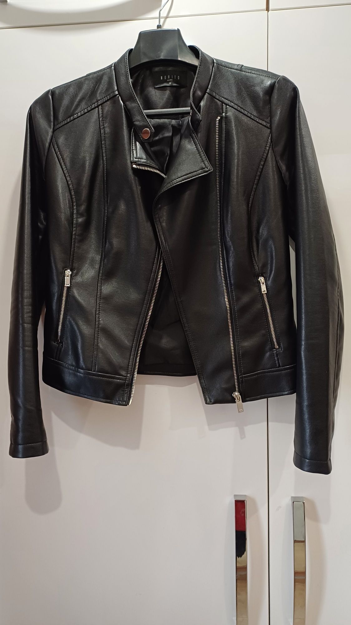 Ramoneska czarna Mohito Basic 32 xxs
