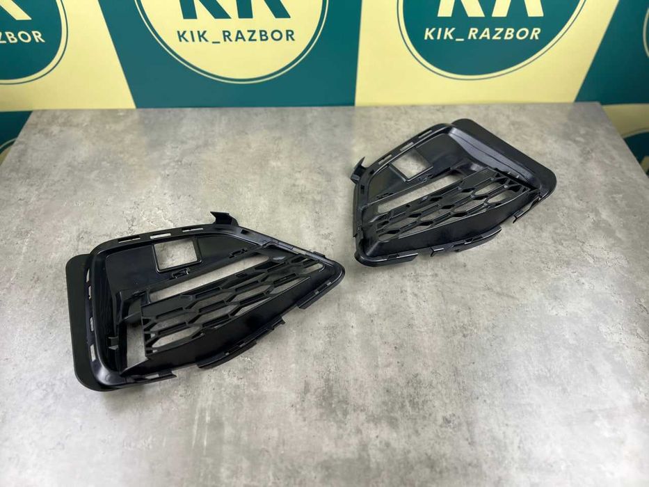 Решітка в бампер ( ліва права ) - М paket - BMW 3 ( G20 / G21 )