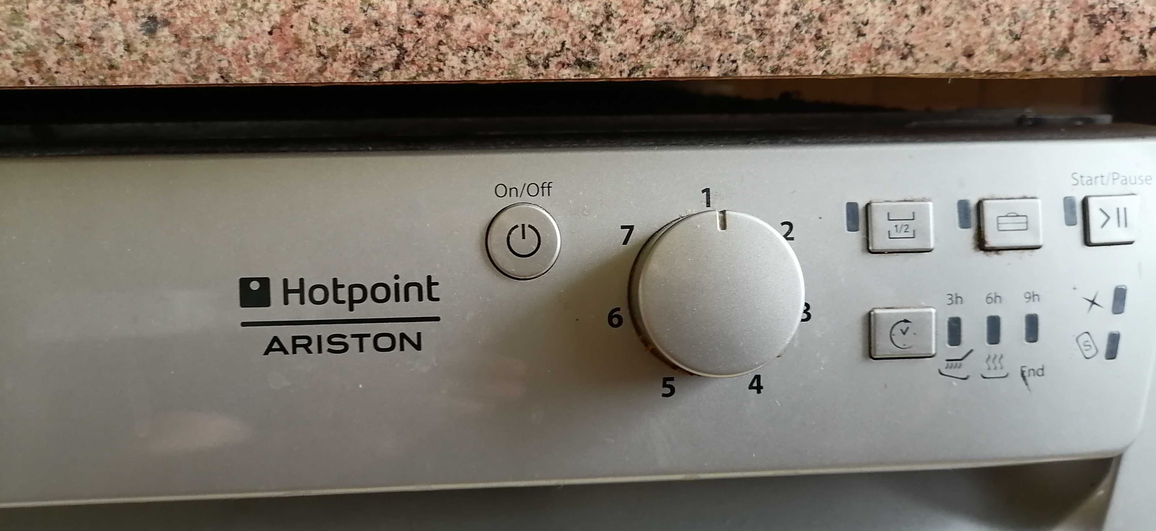 Zmywarka Ariston Hotpoint LSF723 (uszkodzona na części)