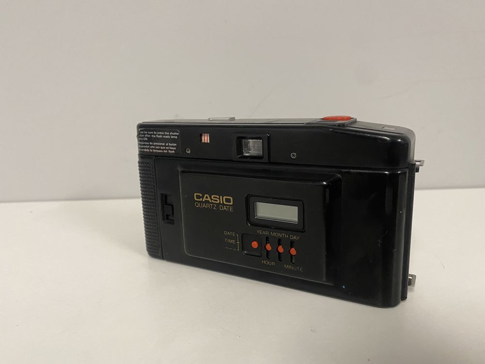 Casio AF-10 Date - 35mm f3.5 - point shoot aparat analogowy !