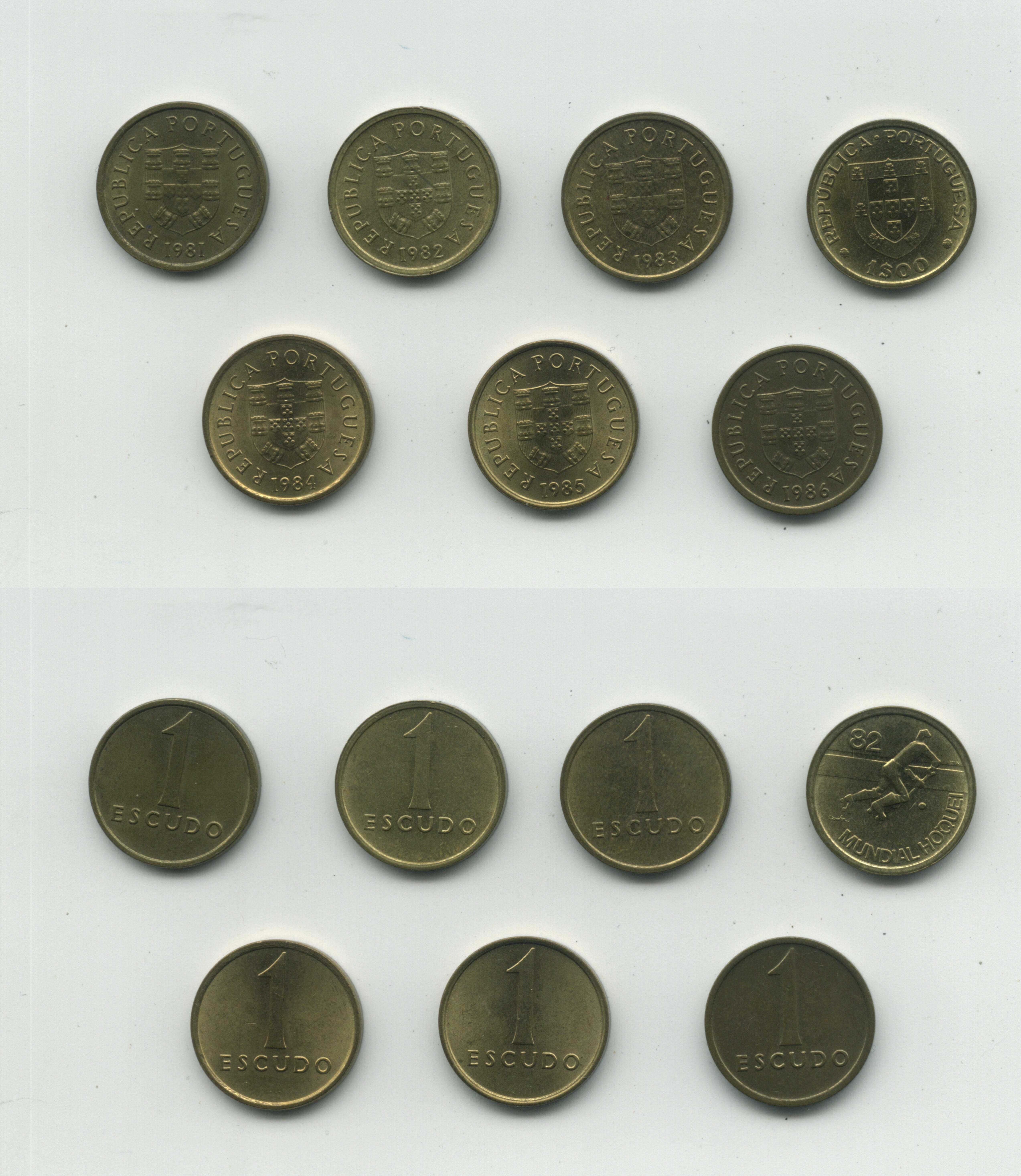 Coleção de 43 moedas de 1 Escudo