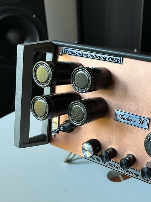 Sprzedam wzmacniacz hybrydę DIY