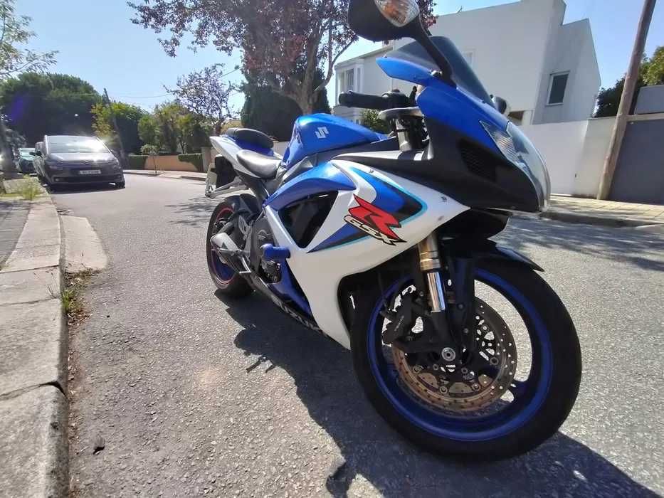 Suzuki GSX-R 600 - Excelente Oportunidade!