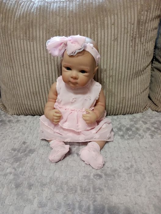 Lalka jak prawdziwy bobas