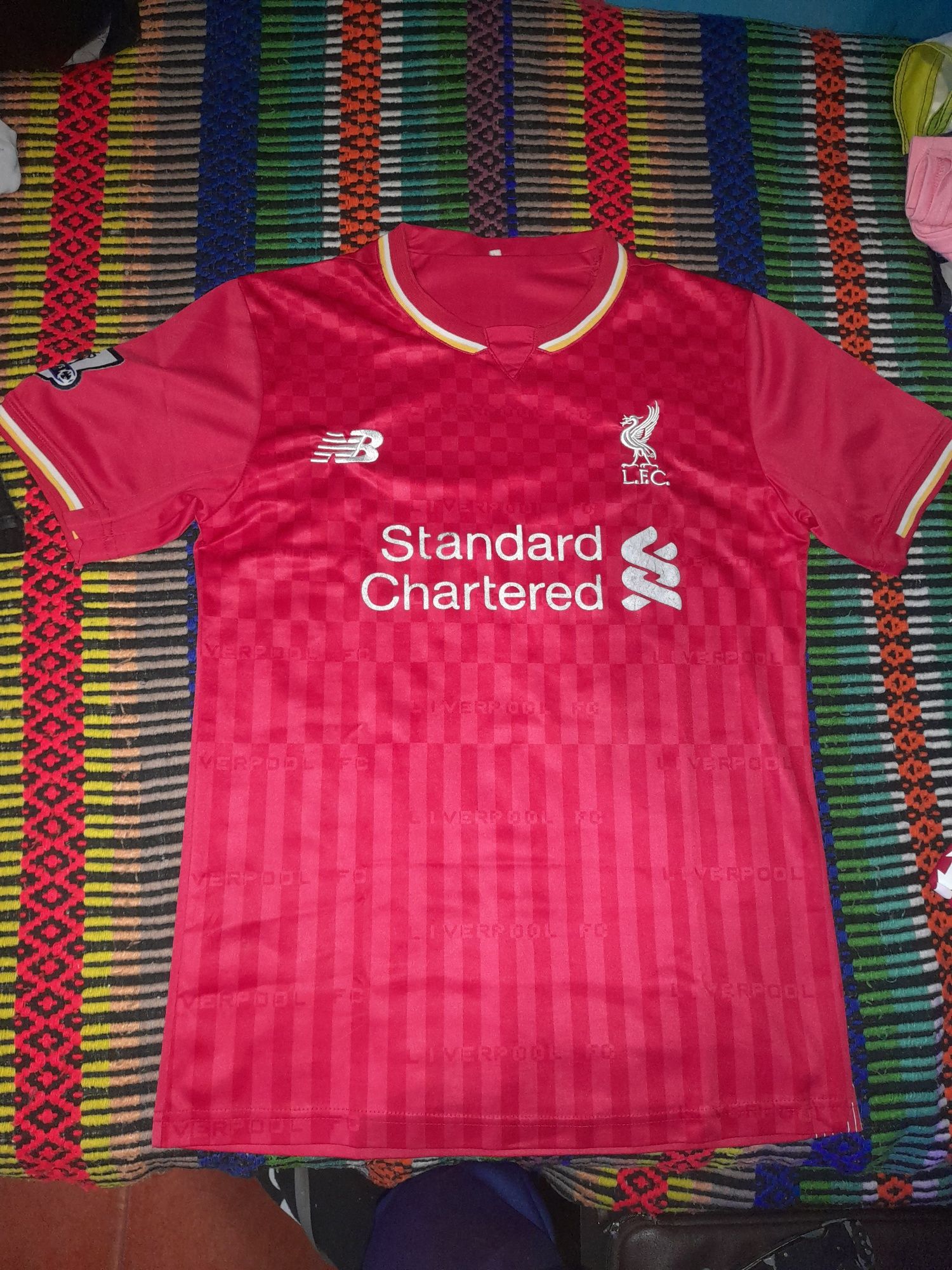 Camisola de fottebol Liverpool  como novo