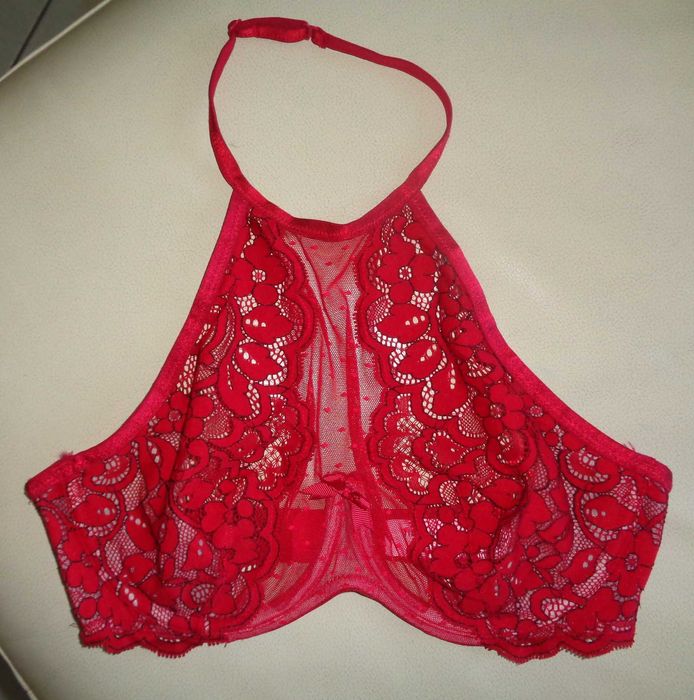 HUNKEMOLLER czerwony biustonosz koronkowy top bluzka jak nowy 75D