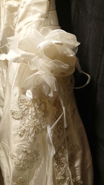 Suknia ślubna, zestaw