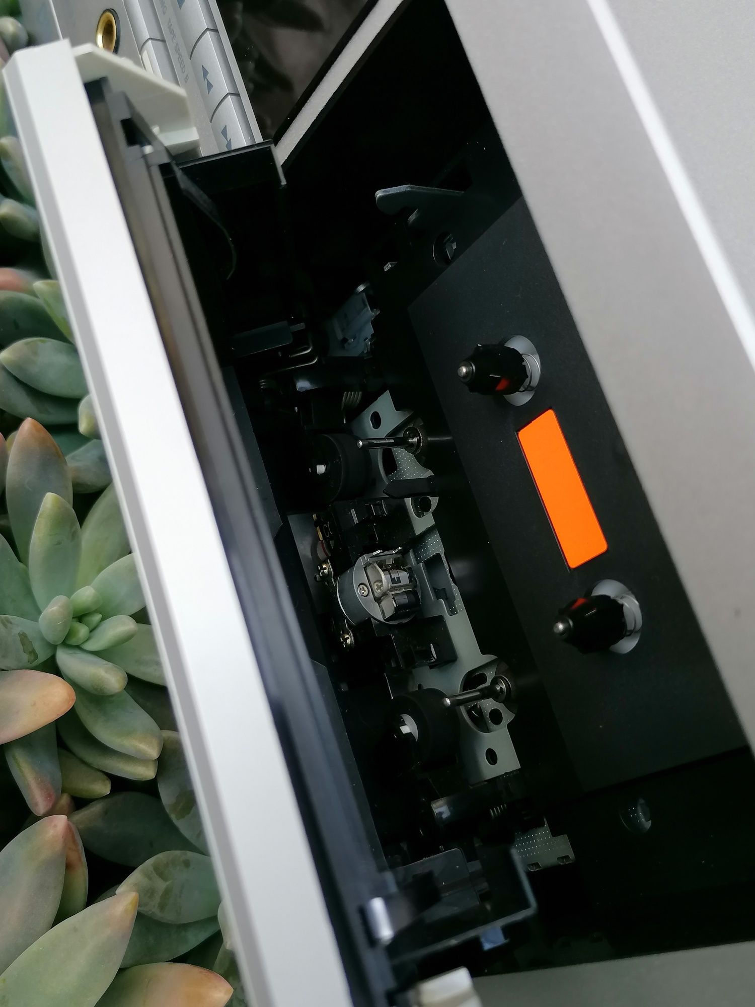 Leitor e gravador Denon DN-740R