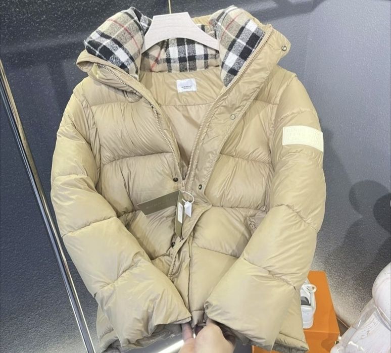 Пуховик Burberry
