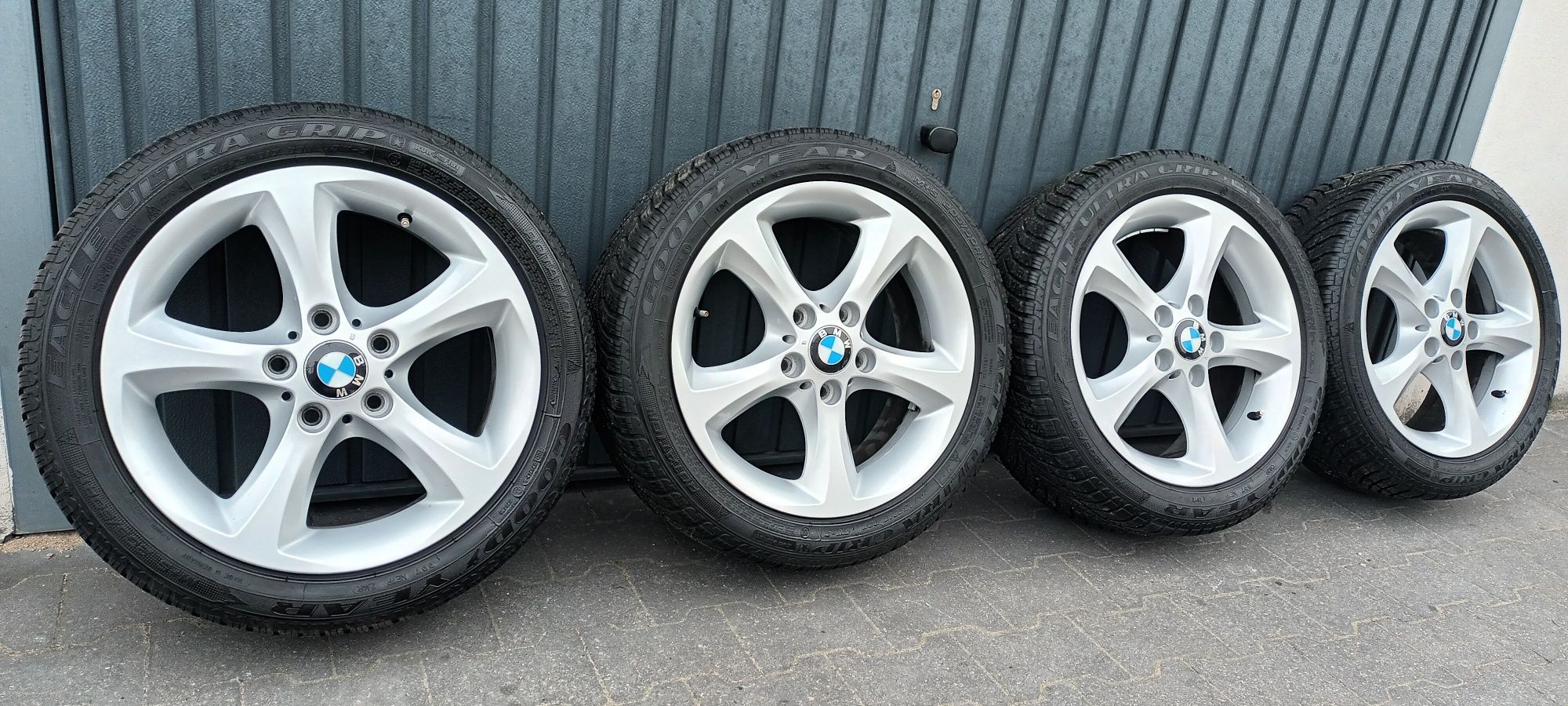 Koła Felgi Aluminiowe BMW 1 E81 E82 E87 E88 GoodYear 205/50/17 ET47 7m