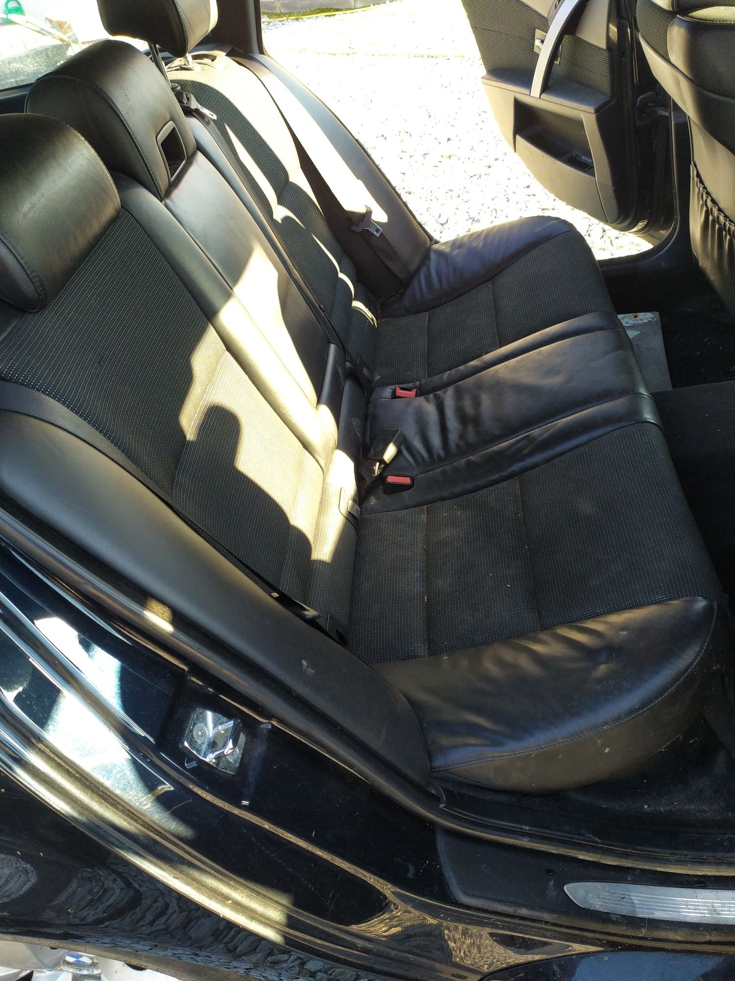 Komplet foteli z boczkami BMW E61 M PAKIET SPORT Półskóra  UK.
