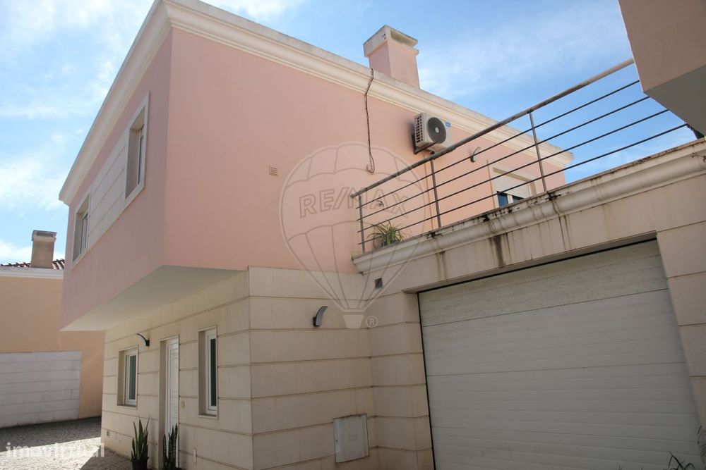 Moradia T2 para venda