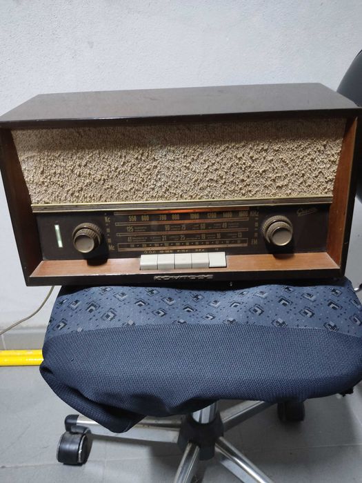 Radio a Válvulas Graetz