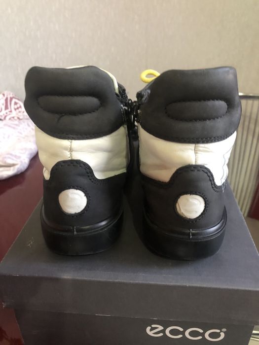Демисезонные ботинки Ecco