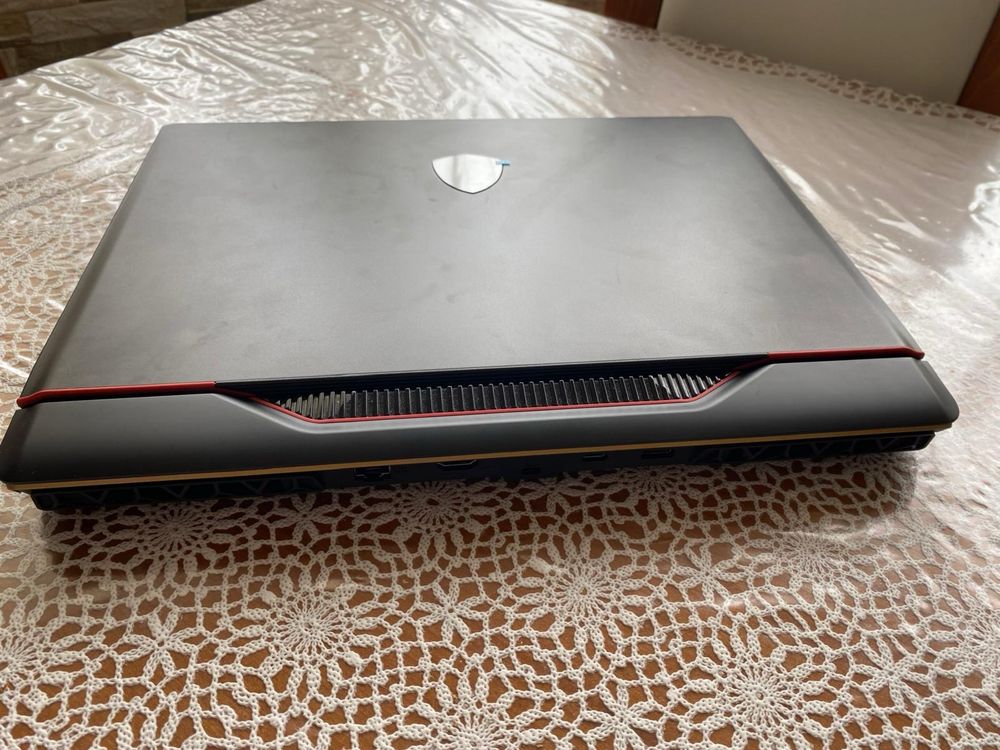 Portatil Msi raider GE68 HX 14v