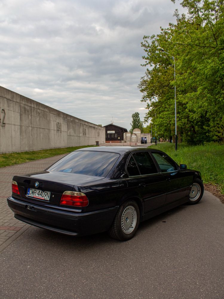 Bmw seria 7 e38 3.5 v8 lpg