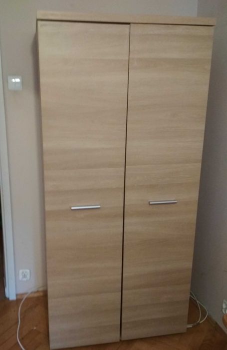 Biały regał komoda