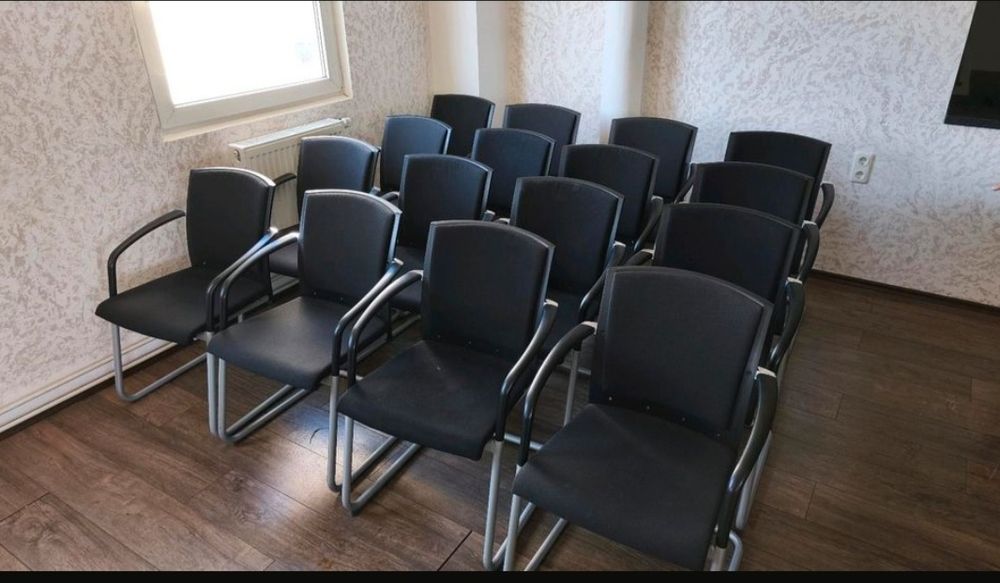 Крісло, стільці, офісне,для конференції,для дому.
