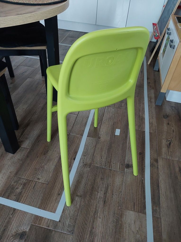 Krzesełko dla dziecka do stołu  ikea