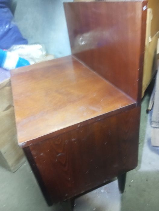 Тумбочка прикроватная выс.55. шыр.60 глубина 35.