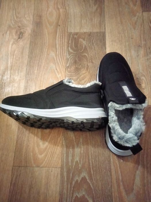 Теплые зимние ботинки