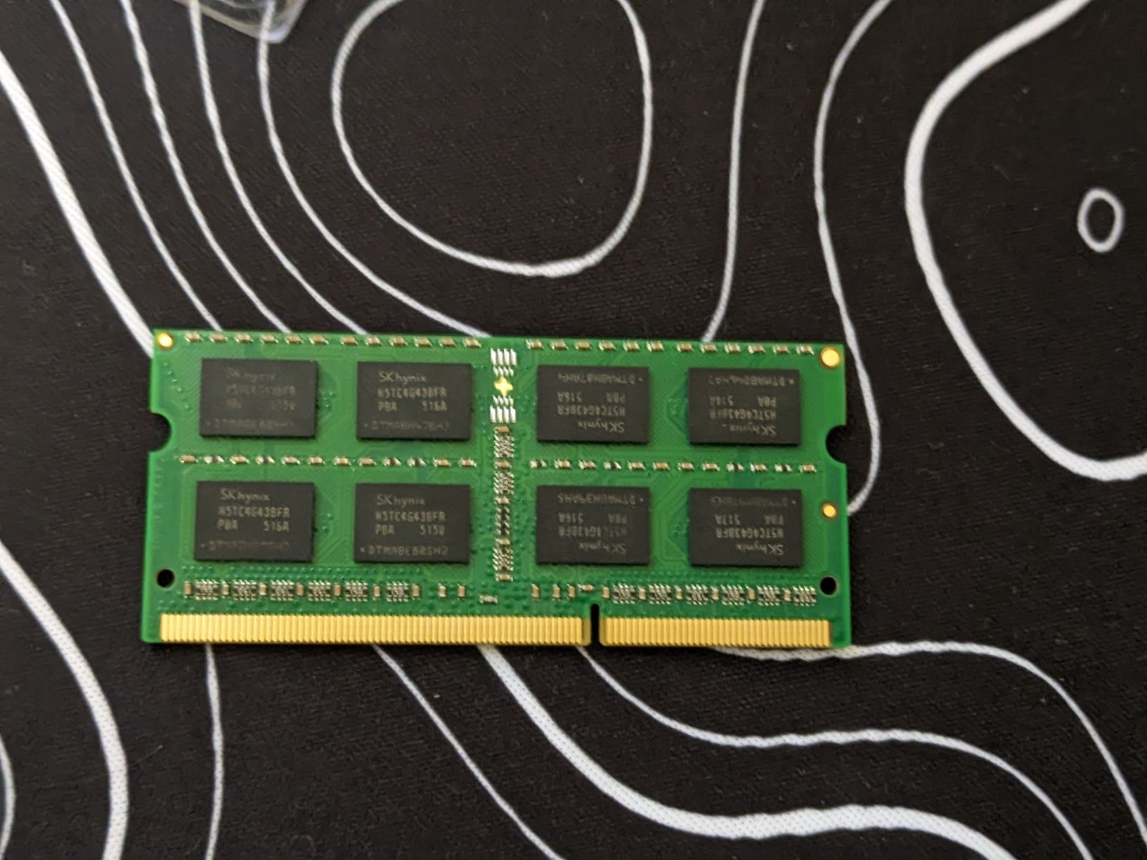 Оперативна пам'ять для ноутбука 8gb ddr3l 1333 1.35v