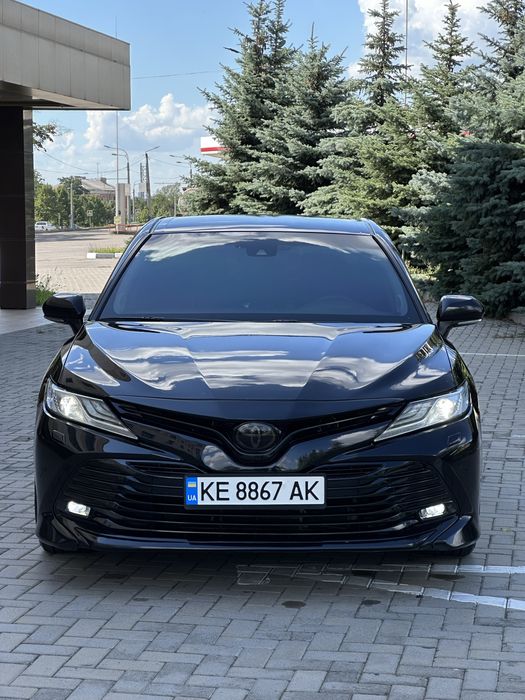 Продам Toyota Camry 70 Официальная 2.5 бензин/газ автомат.Premium Plus