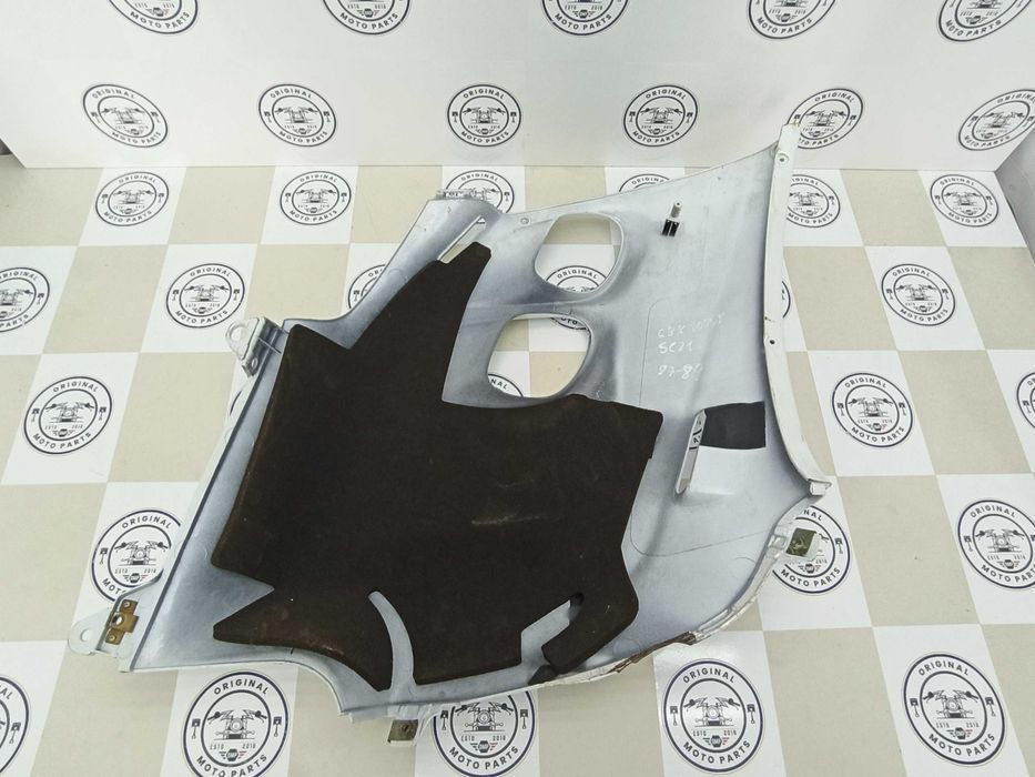 Lateral Honda CBR1000F 1987/1988