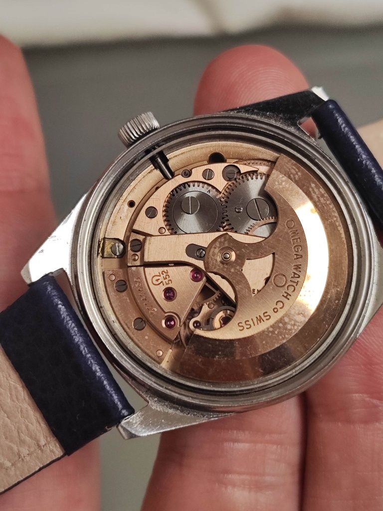 Omega Genève Automático Cal.552
