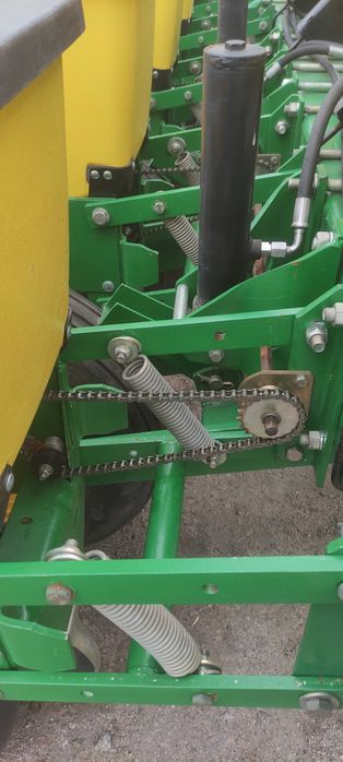 Продам сівалку John Deere 7000 як Нова.