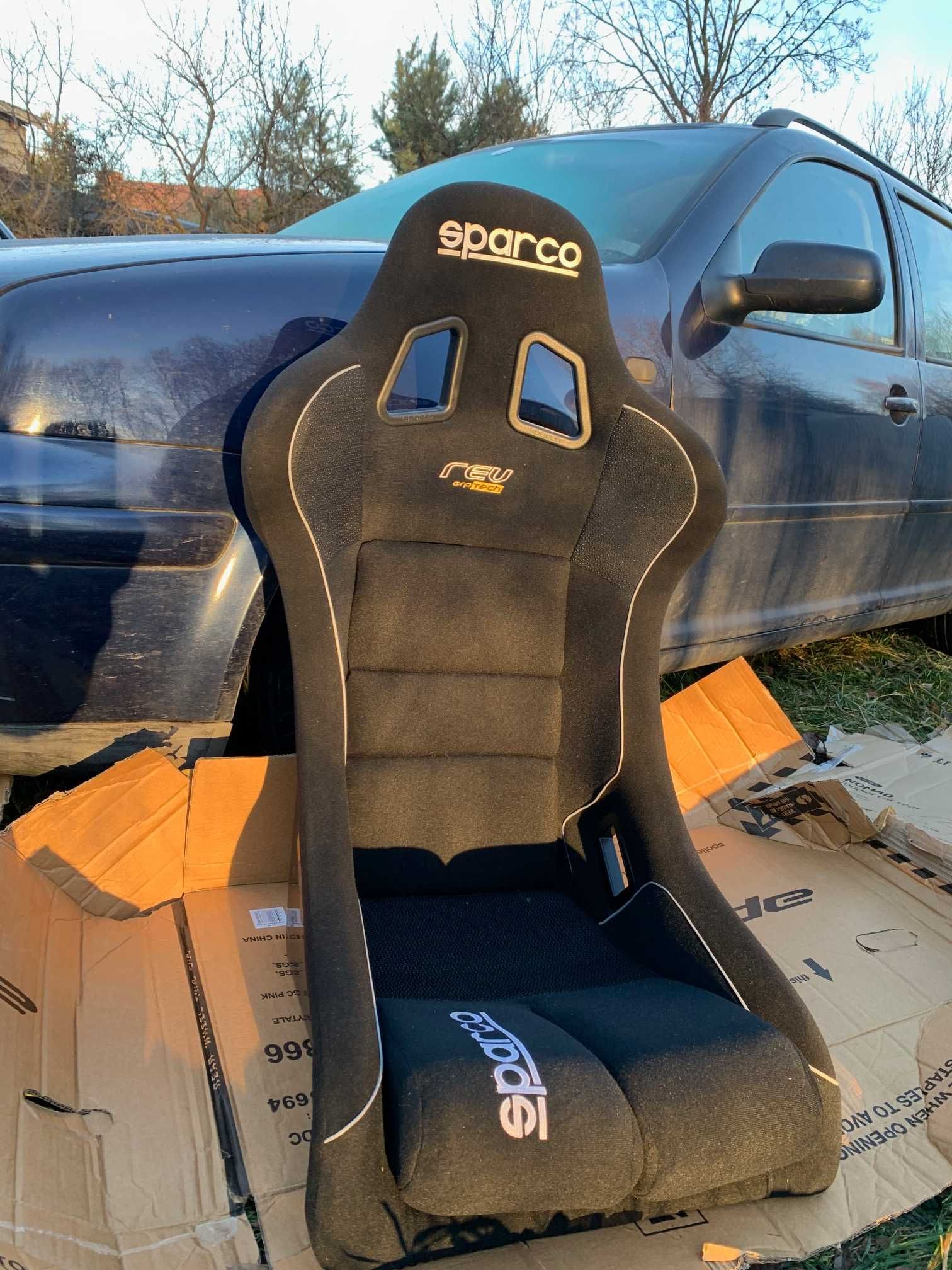 fotel kubełkowy sparco REV plus kjs drift rajdy recaro omp