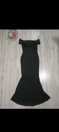 Czarna elegancka sukienka syrenka