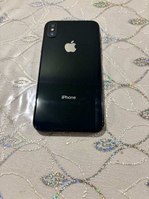 iPhon   X.    256 gb