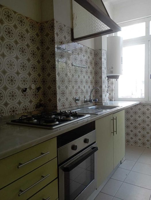 Apartamento T2 Bem localizado