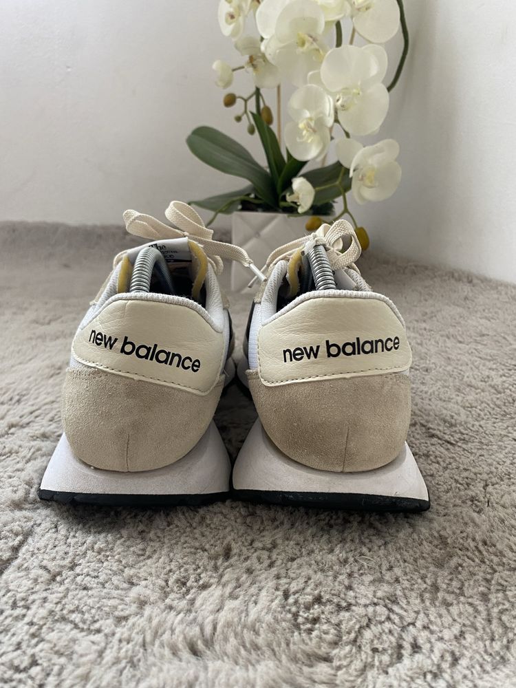New Balance Sneakersy MS237CB Biały