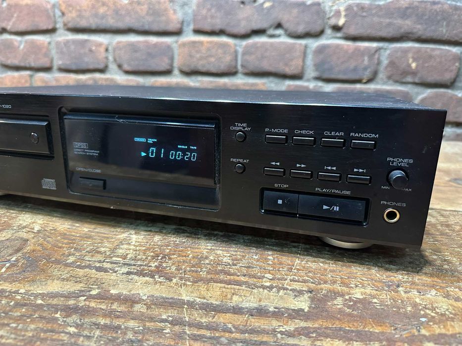 Odtwarzacz CD Kenwood DP-1020