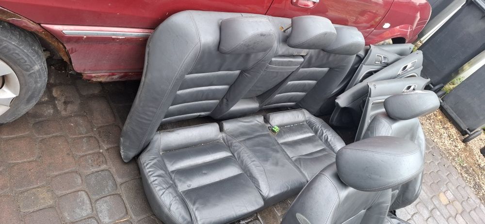 Skóra fotele Skoda Superb 1