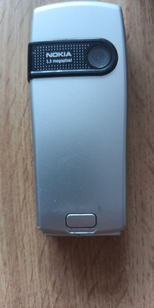 Nokia 6230i + ładowarka + karta pamięci -kolekcjonerska