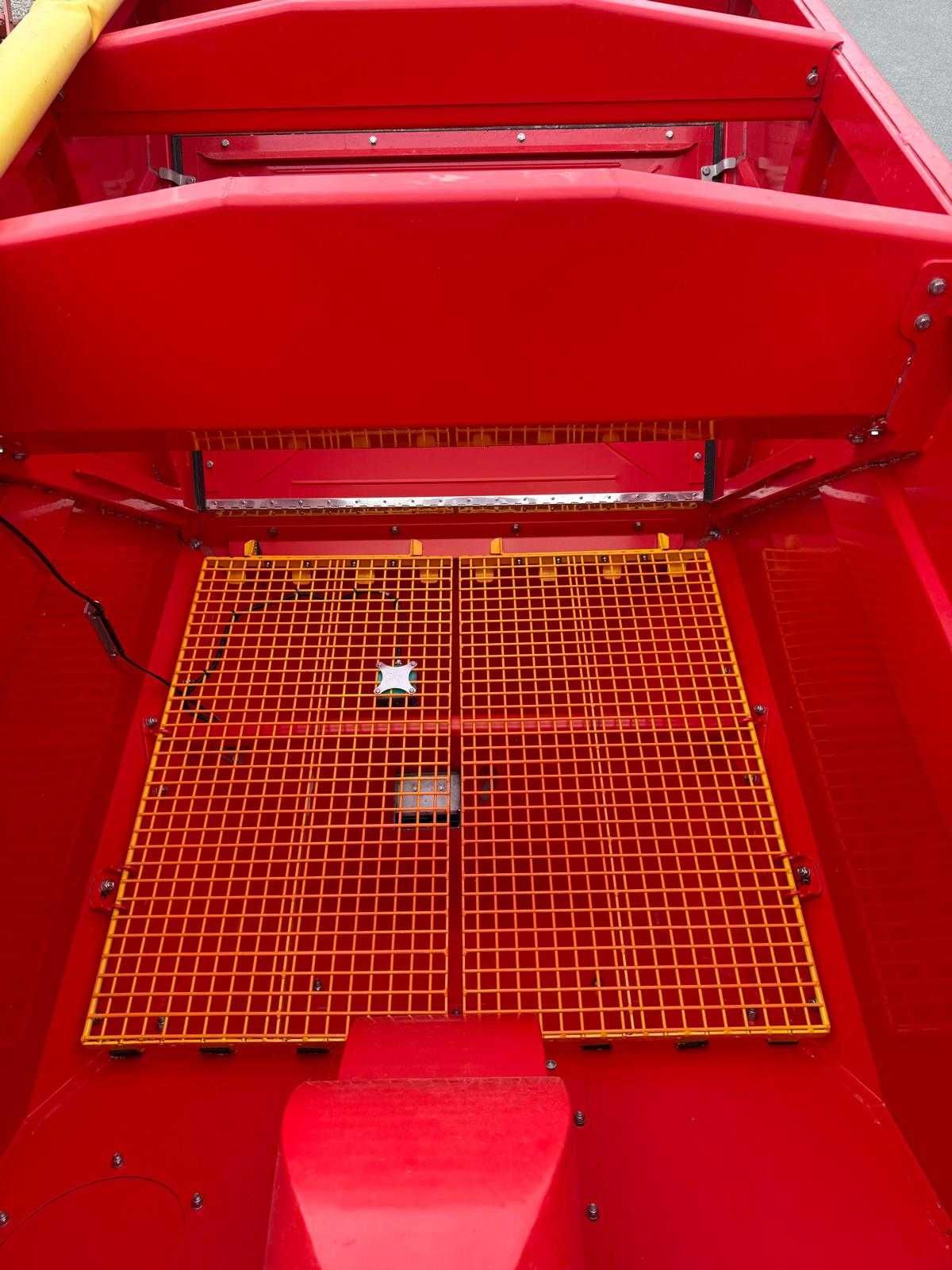 Pöttinger Terrasem С4_2022 р.в._1250 ГА