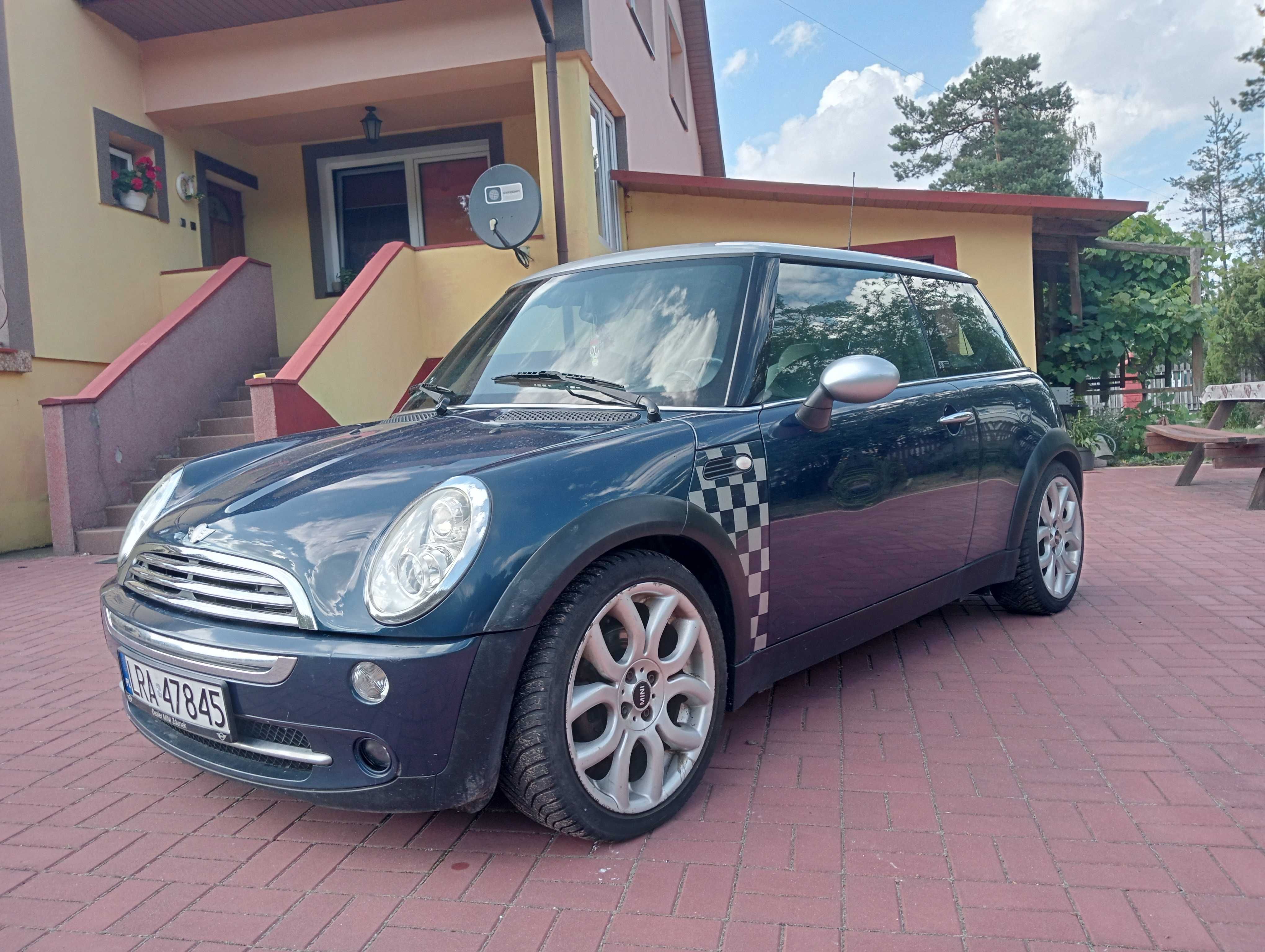 Mini Cooper Checkmate