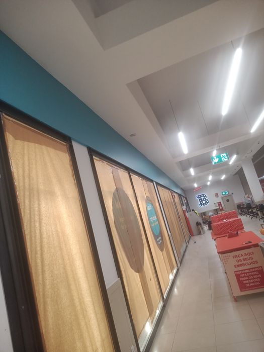 Faço orcamentos de lavagem de telhados e pinturas