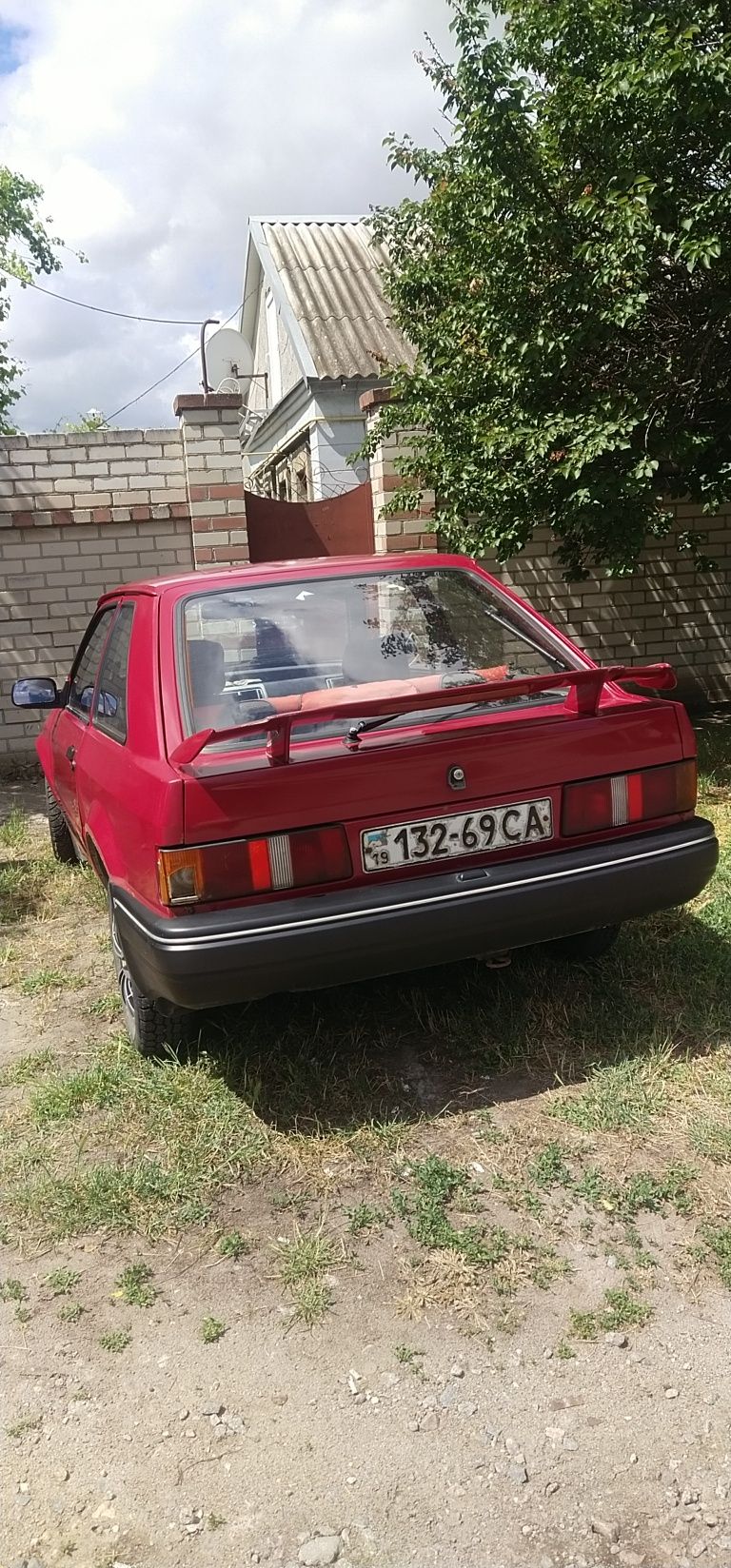 Продам Форд Эскорт 1.3