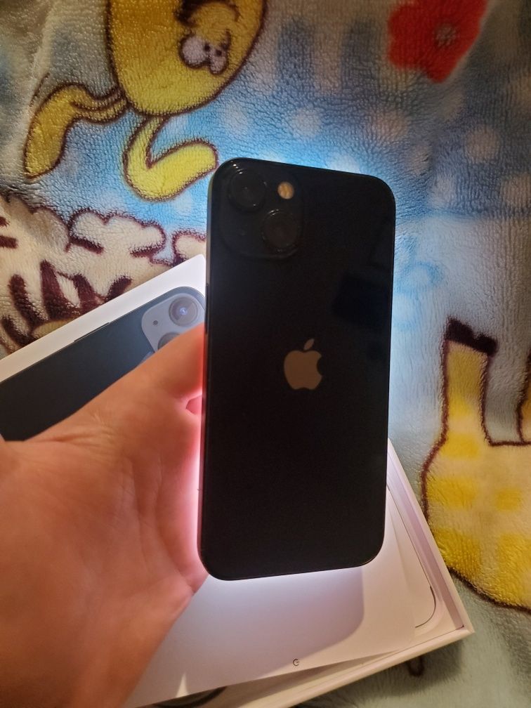 iPhone 13 128GB в Хорошем состоянии