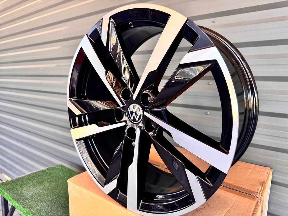 Нові титани R19 5x112 8j et42 Audi A4 A6 RS Skoda VW Tiguan Passat B8