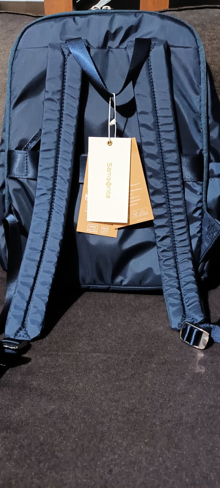 Mochila samsonite impermeável NOVA