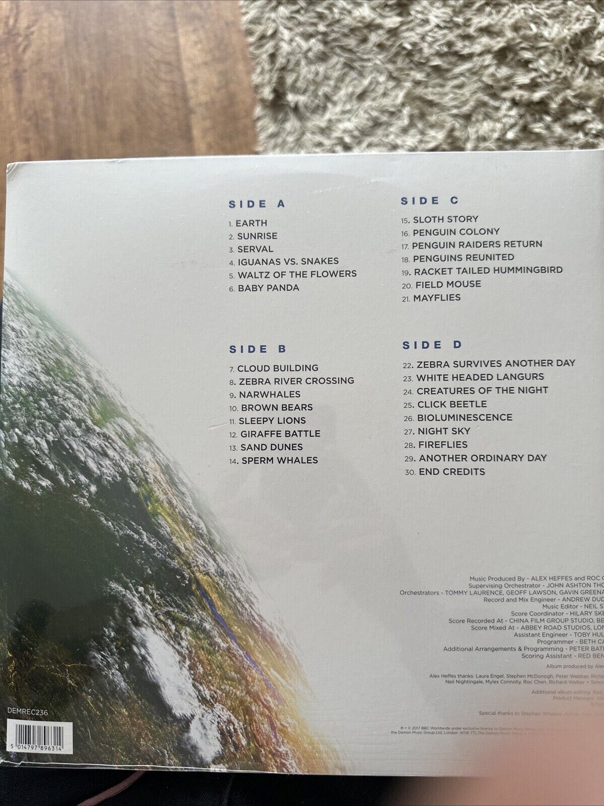 Earth: One Amazing Day (Original  Soundtrack) by Alex Heffes. Vinyl